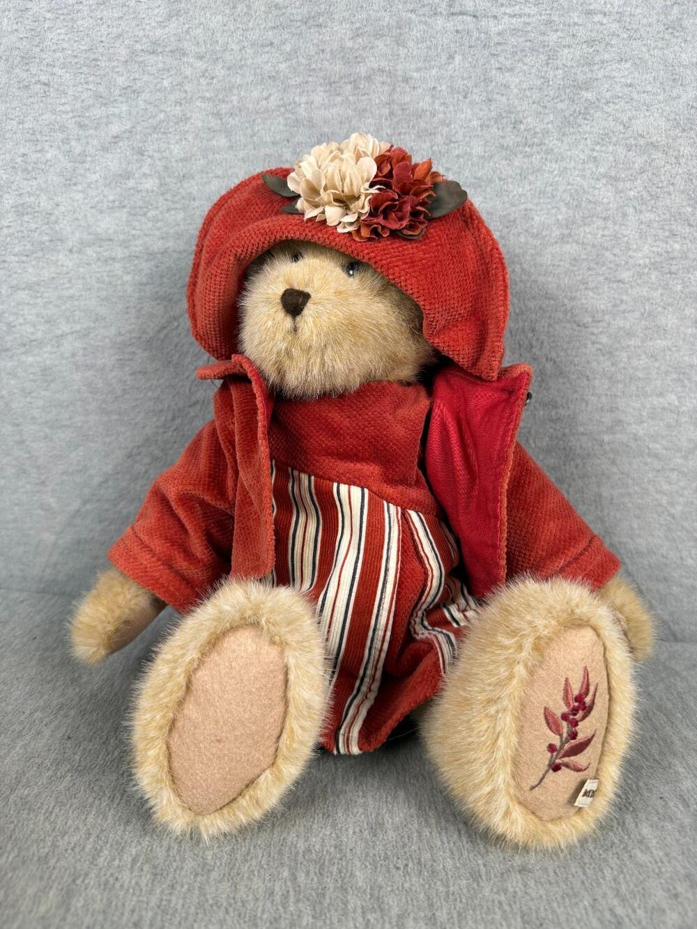 Vintage Boyds Bears Amber Fallsworth 16" Plush Bear 2006 Best Dressed Series